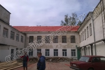Ремонт скатной кровли здания средней школы №67 в г.Тула