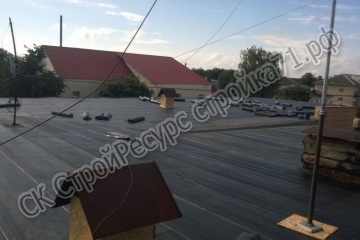 Капитальный ремонт кровли здания администрации МР «Юхновский район»